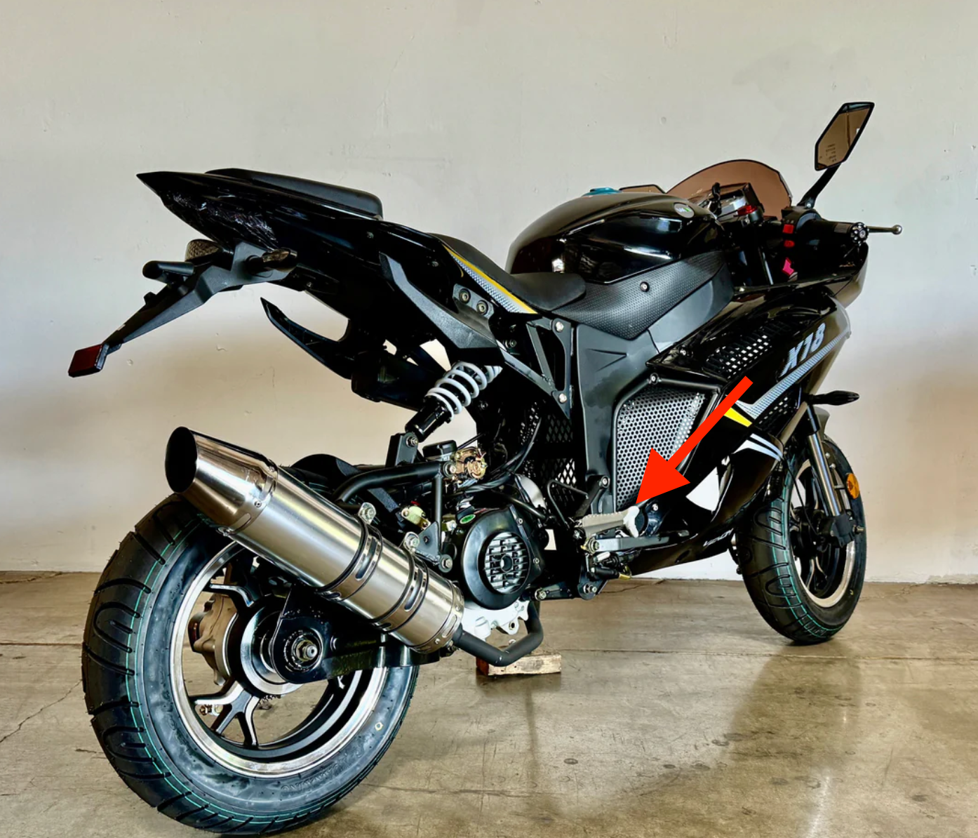 Buy foot pegs for Venom X18 02050034 02050035