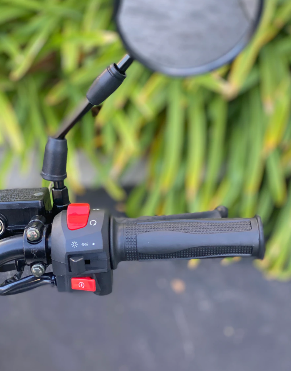 Right Combination Switch Assembly for Boom 125cc Motorcycles | Electric Start Switch for Honda Grom Clone | Kawasaki Ninja Clone | Ducati Monster Clone