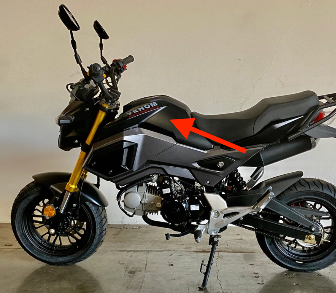 BD12510 Vader 125cc left tank side fairing body panel