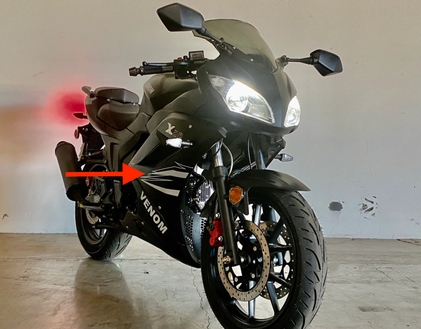 BD125-11 Venom X22 125cc right side cover fairing panel