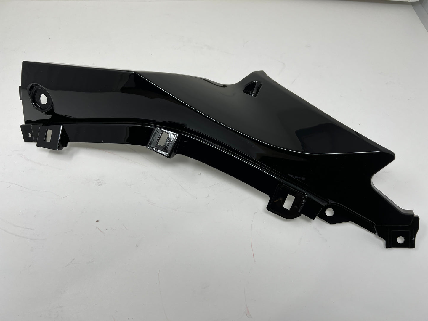 Replacement front left tank guard for DF250RTS Venom X22R 250cc