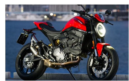 Is the 2021 Ducati Monster Right Bike for Pro Riders?