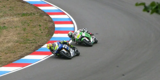 Race Track Day Tips: How to Brake Into a Corner