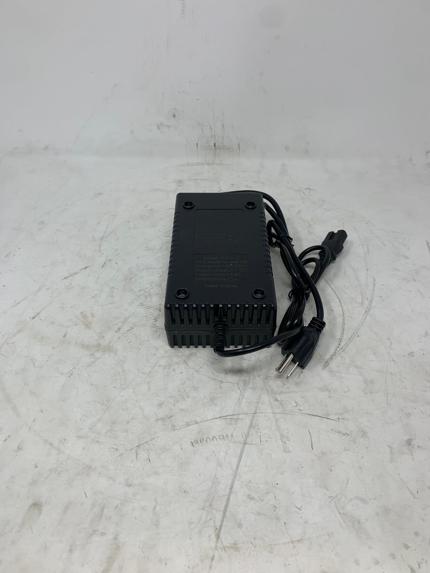 BD578Z E-Vader 2000w charger for electric bike battery