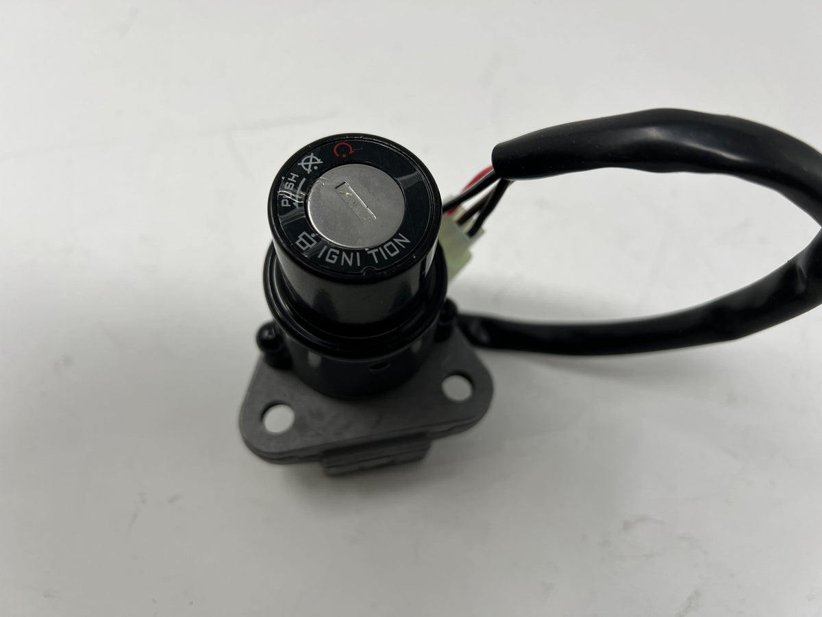 Tank Ignition Key Ignition Key Set + Gas Tank Lock – DF250RTS / Venom X22R 250cc OEM