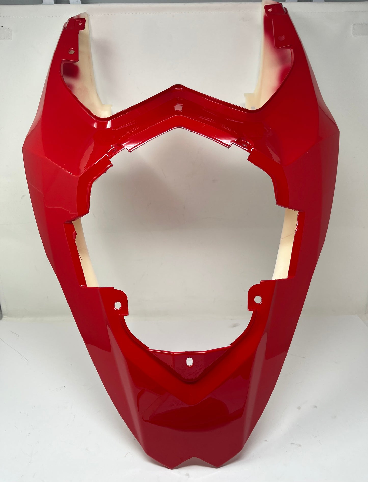 Rear tail fairing for DF250RTS motorcycle. X22R rear tail fairing RED