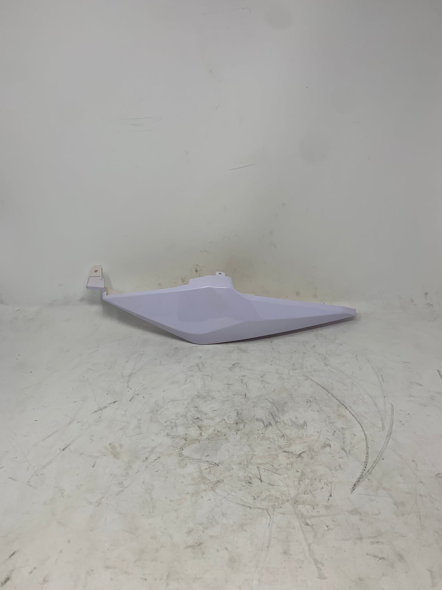 Motorcycle left rear fairing trim for Vader 125cc BD125-10