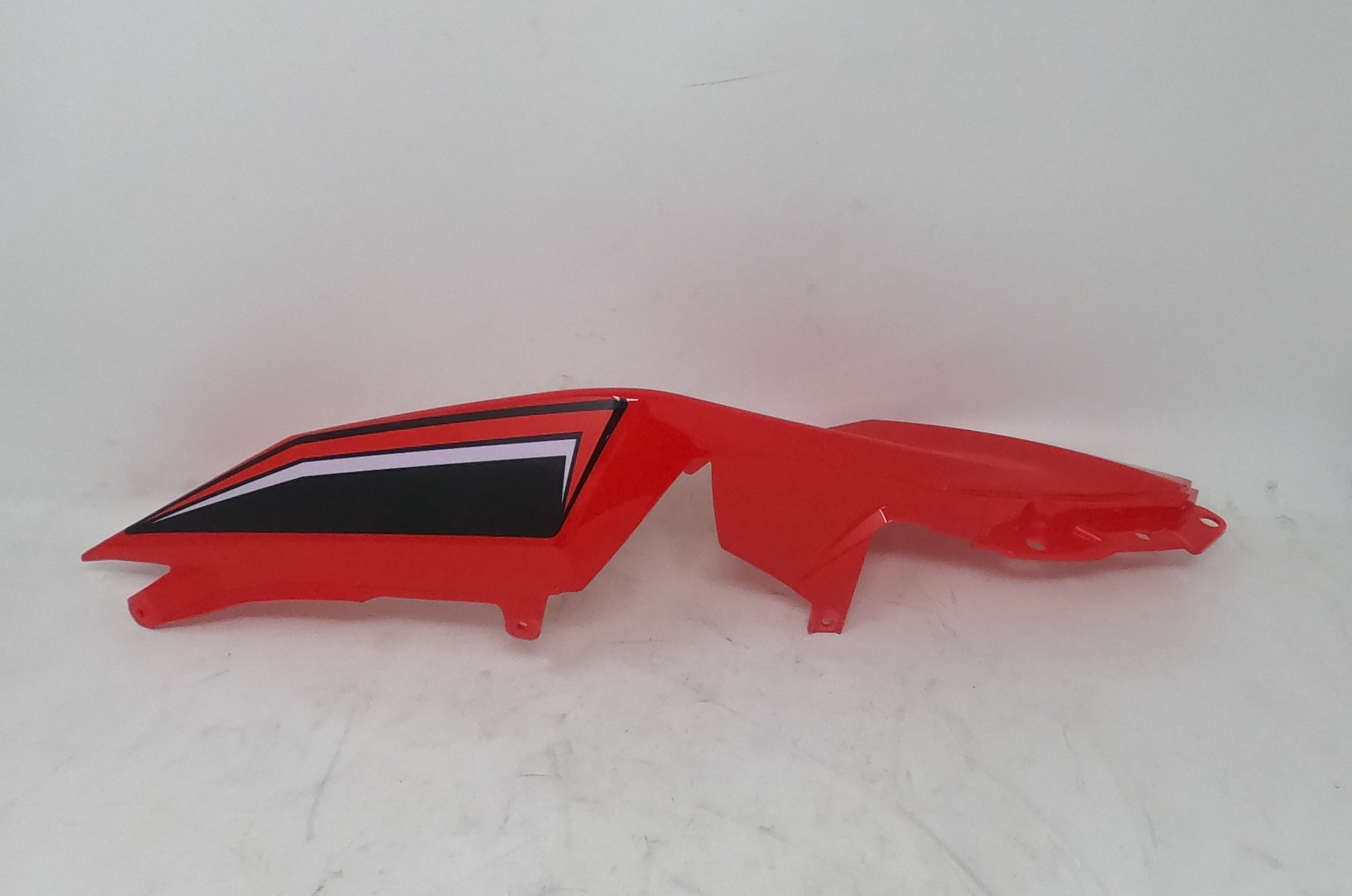 Red left side tail fairing BD250-5 Venom 250cc rear fairing