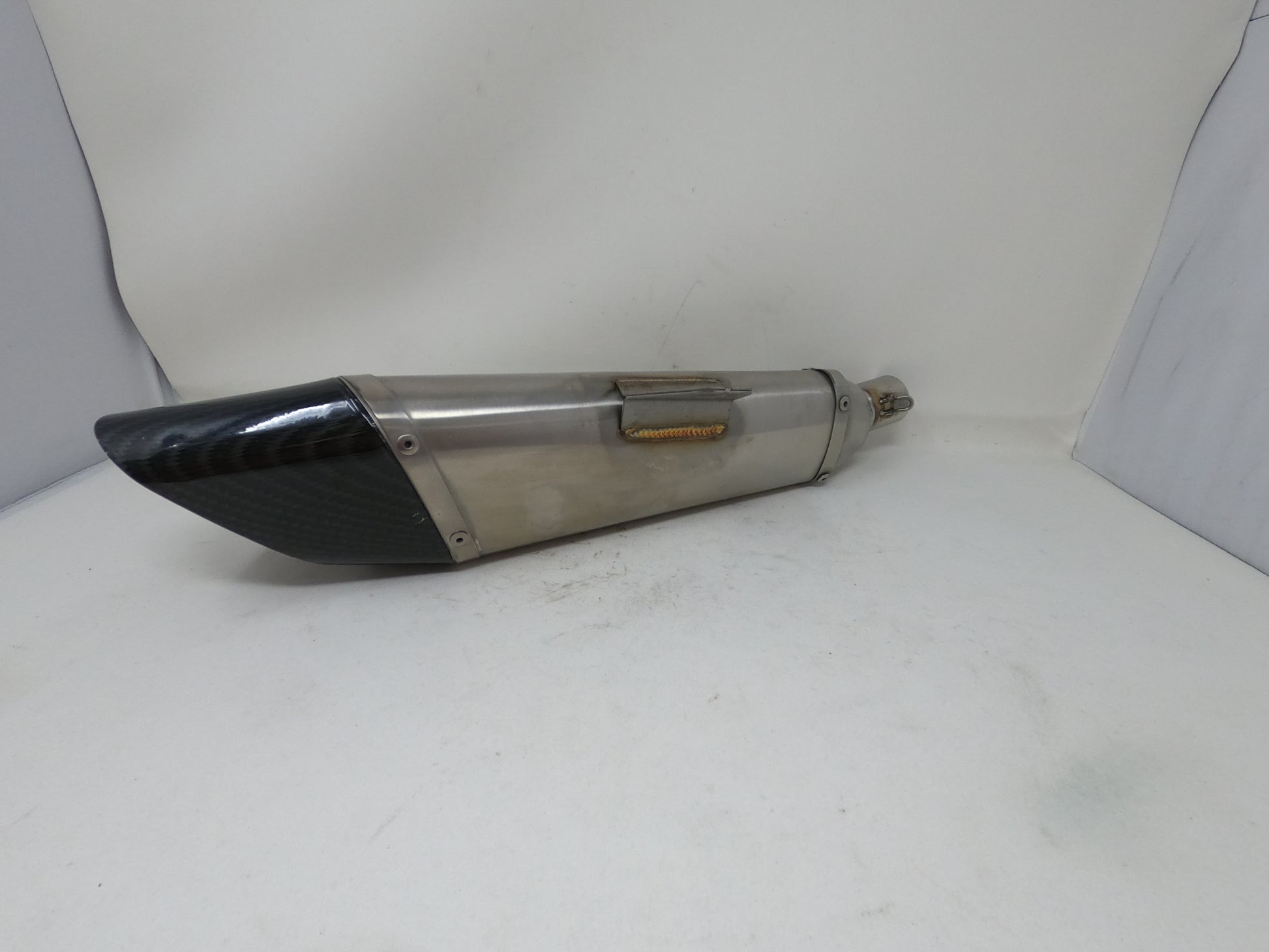 Venom X22R 250cc muffler tip replacement