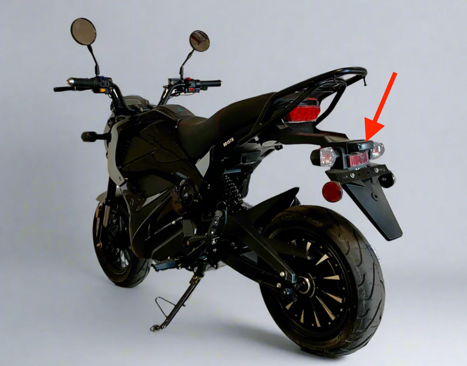 BD578Z E-Vader rear license plate light assembly