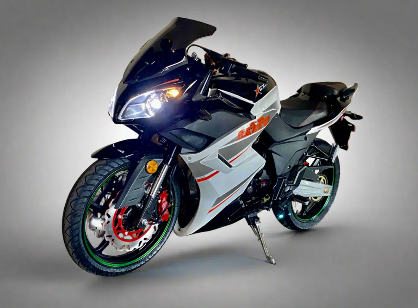 Street legal 250cc motorcycle Venom X22R DF250RTS 5-speed