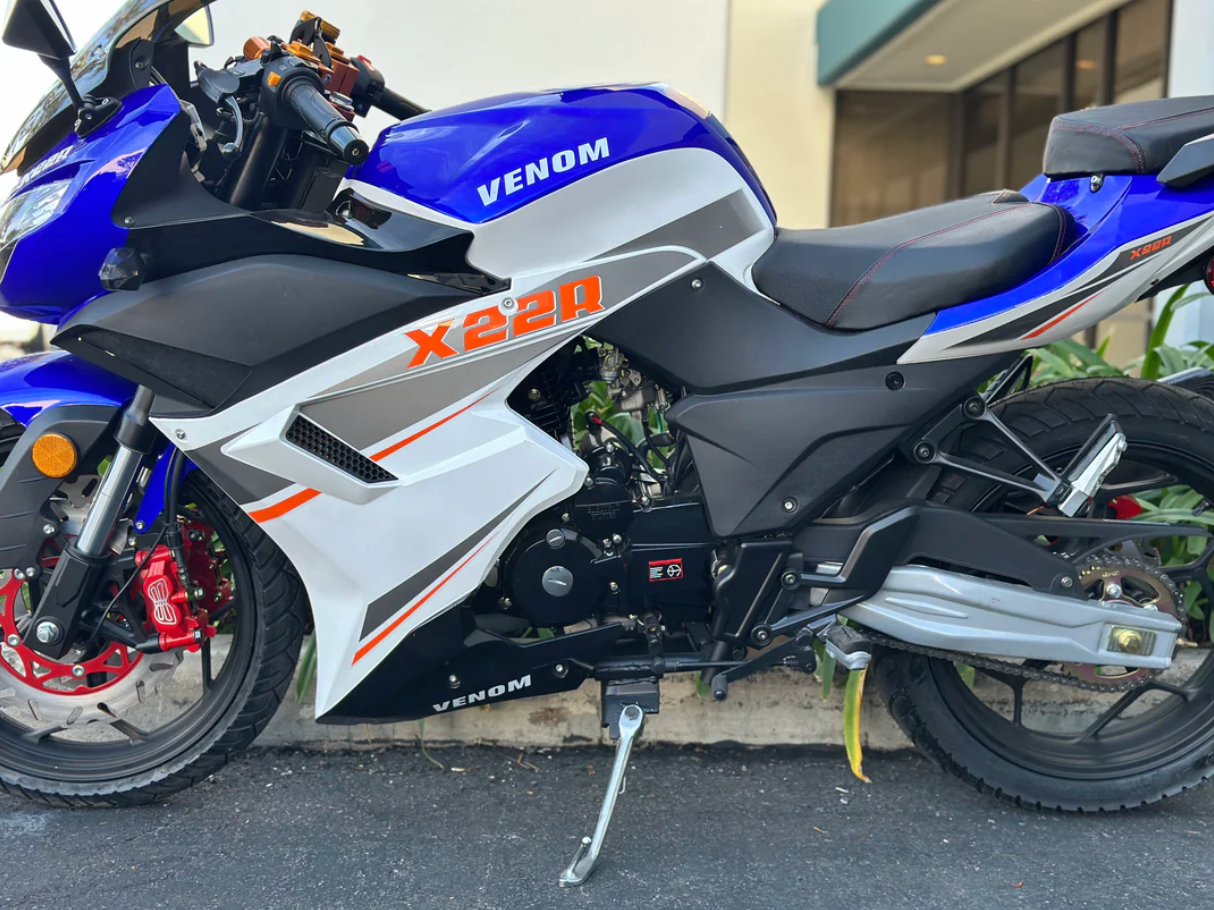 Venom X22R DF250RTS 250cc commuter motorcycle street legal