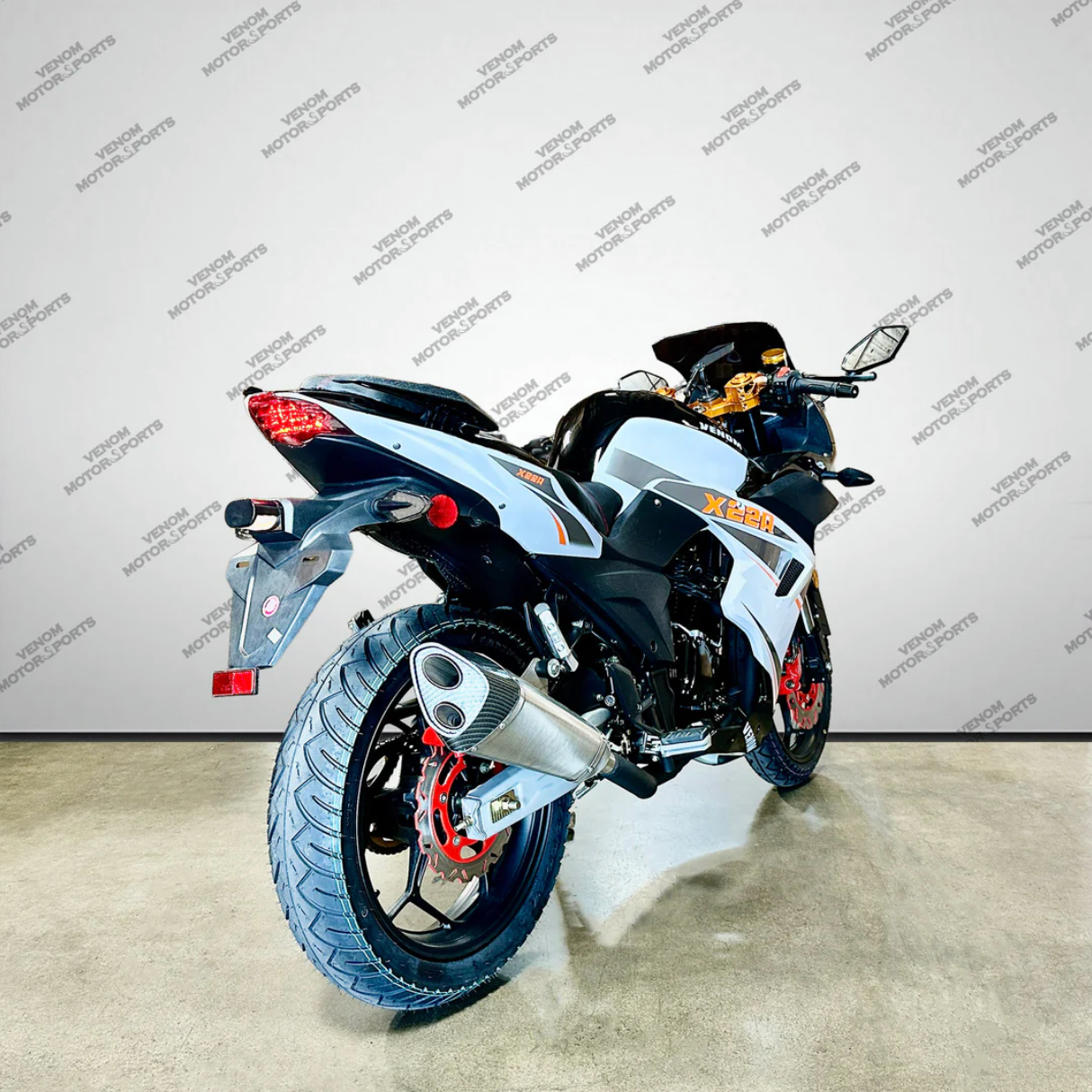 Venom X22R 250cc DF250RTS 5-speed manual commuter bike