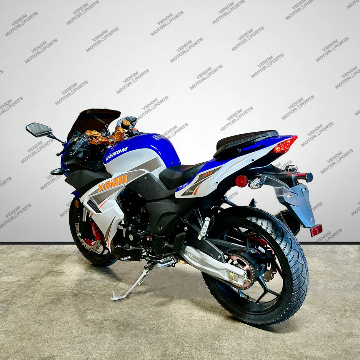 Venom X22R 250cc motorcycle for daily commute DF250RTS