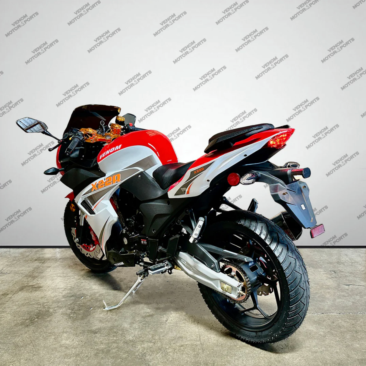 Street legal 250cc sport bike Venom X22R DF250RTS lightweight