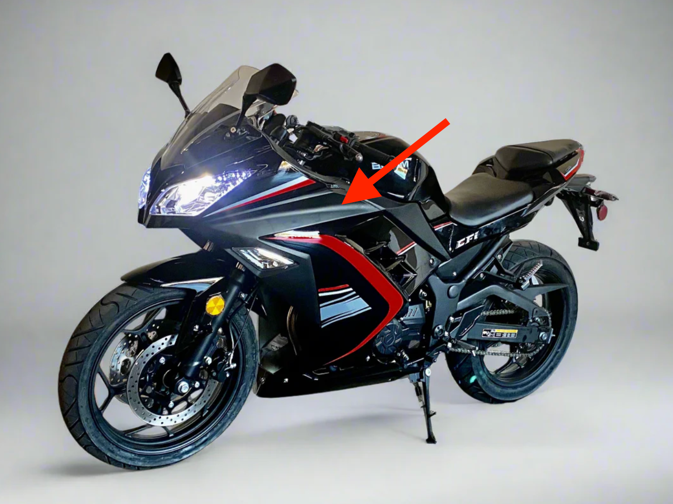 BD250-5 EFI front left fairing trim panel for Venom SuperBike
