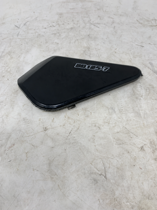 Right Inner Triangular Decorative Panel - Black for BD125-7 X21RS Gen 3 Vader 125cc — product view 2