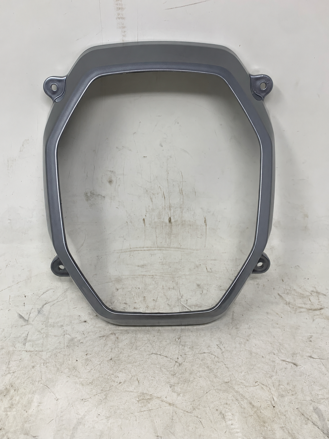 Headlight Plastic Bracket / Surround - Silver for BD125-7 X21RS Gen 3 Vader 125cc — product view 1