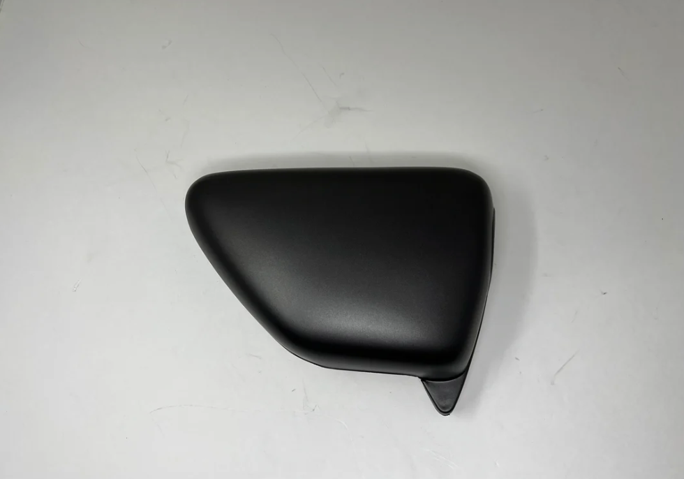 DF250RTG Sportster 250cc Black Right Side Cover 03010667 - view 2