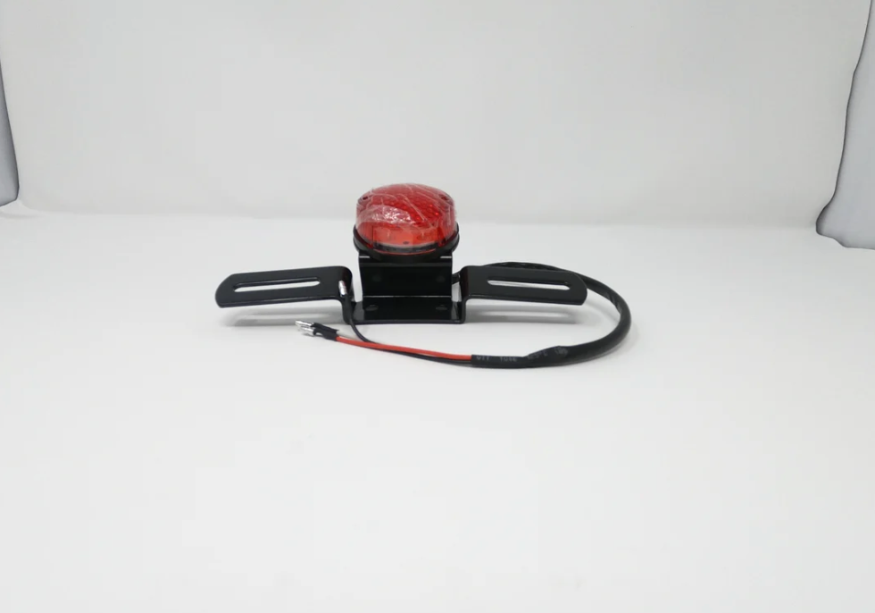 DF250RTG Sportster 250cc Tail Light with License Plate Bracket 09030083 - view 3