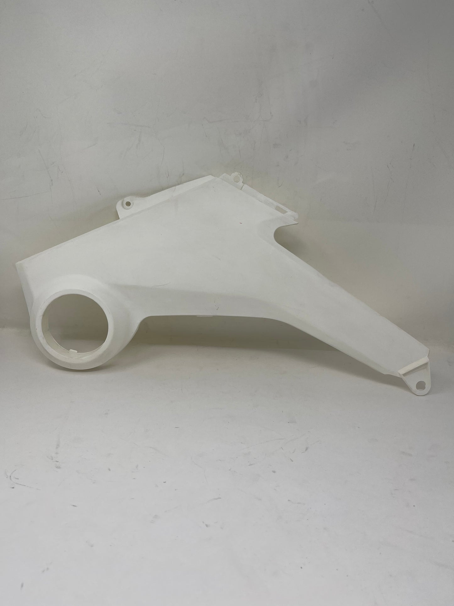 BD578Z right seat lock fairing for sale.