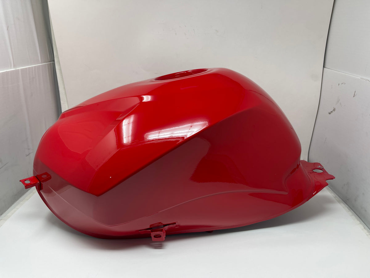 Red BD125-11GT X22GT 125cc gas tank, side profile, OEM fuel tank part 125011014