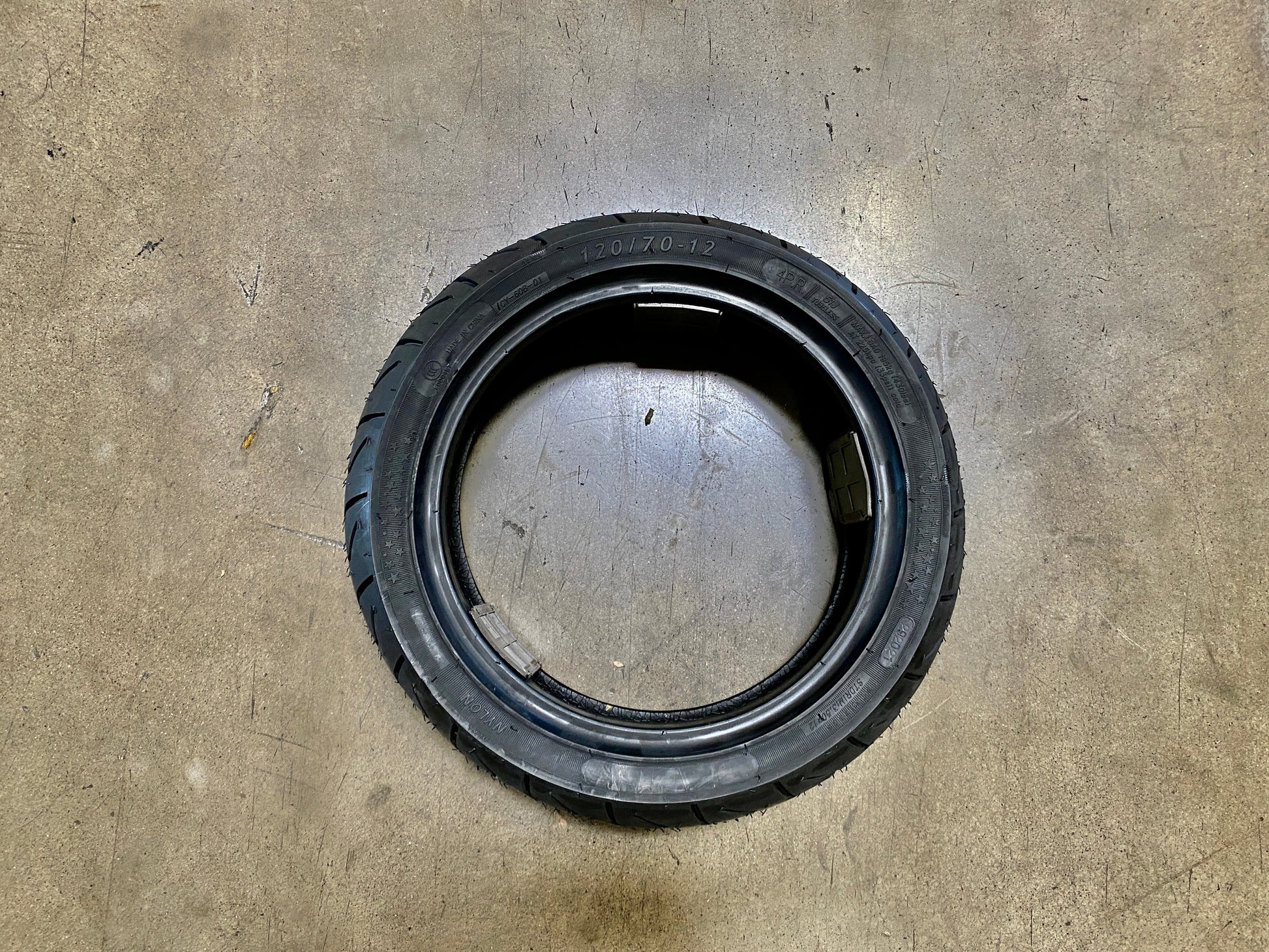 120/70-12 tire for sale. BD578Z front tire parts 