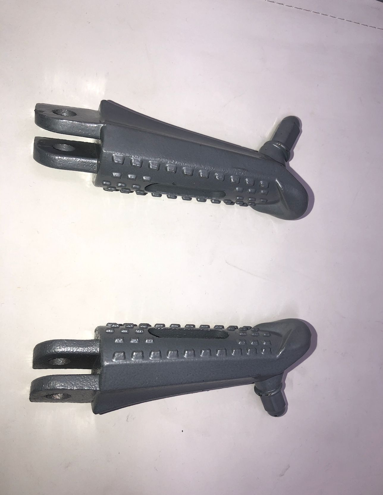 Foot pegs for Venom X18 50cc. DF50SST foot pegs for sale